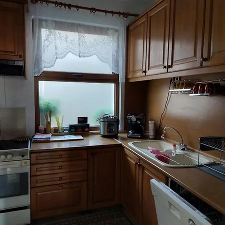 Didi Park House къща с две спални Apartman