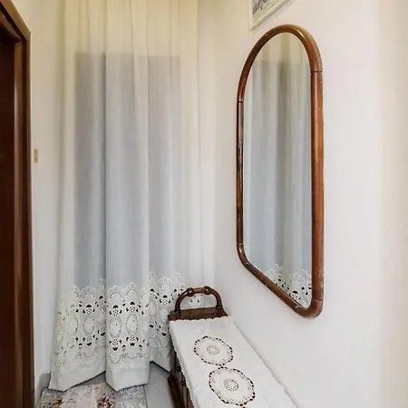 Didi Park House къща с две спални *
