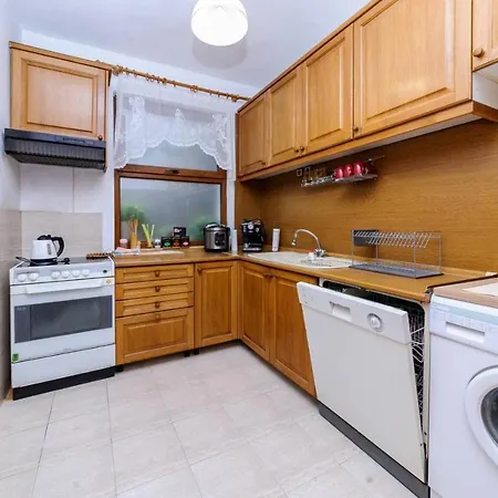 Didi Park House къща с две спални