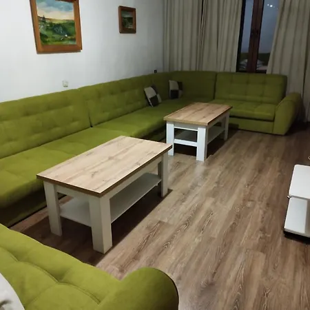 Apartman Didi Park House къща с две спални