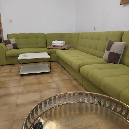 Didi Park House къща с две спални Apartman Szandanszki
