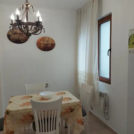 Didi Park House къща с две спални Apartman *