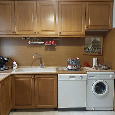 Didi Park House къща с две спални *