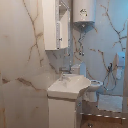 Apartamento Didi Park House къща с две спални *