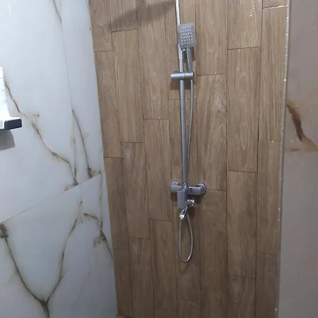 Apartamento Didi Park House къща с две спални *