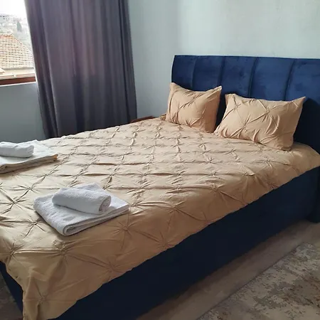 Apartamento Didi Park House къща с две спални *