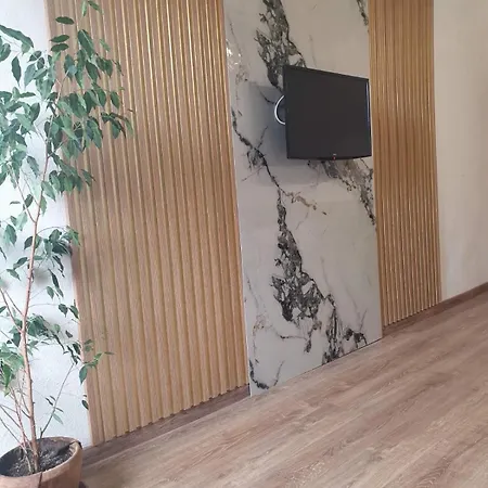 Apartman Didi Park House къща с две спални