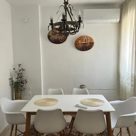 Didi Park House къща с две спални