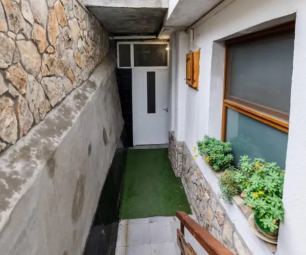 Didi Park House къща с две спални شقة